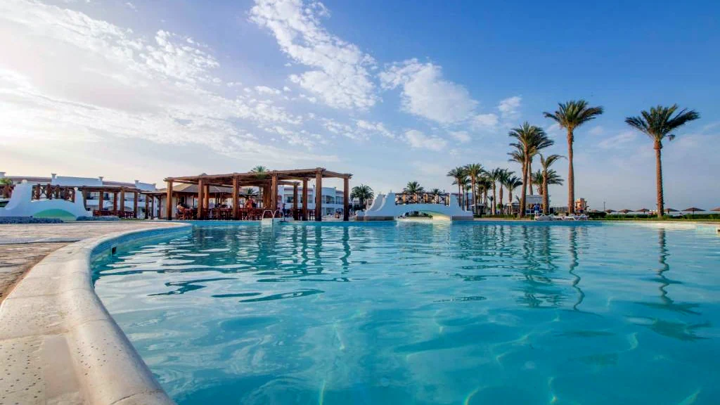 الفندق جراند سيز ريزورت & أكوا بارك - الغردقة